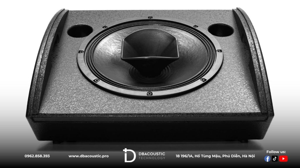 DBAcoustic KM-15 là dòng loa kiểm âm dành riêng cho sân khấu