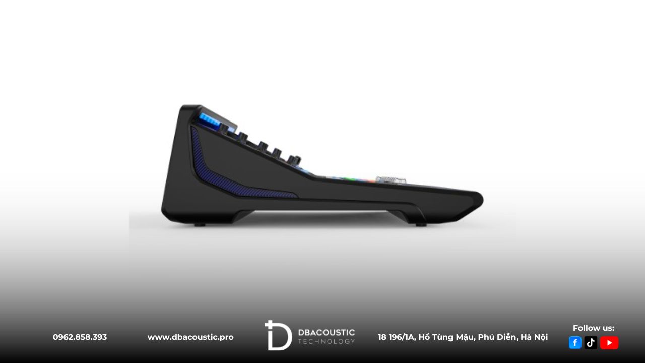 Mixer DBAcoustic MXR18 có thiết kế khá ấn tượng.