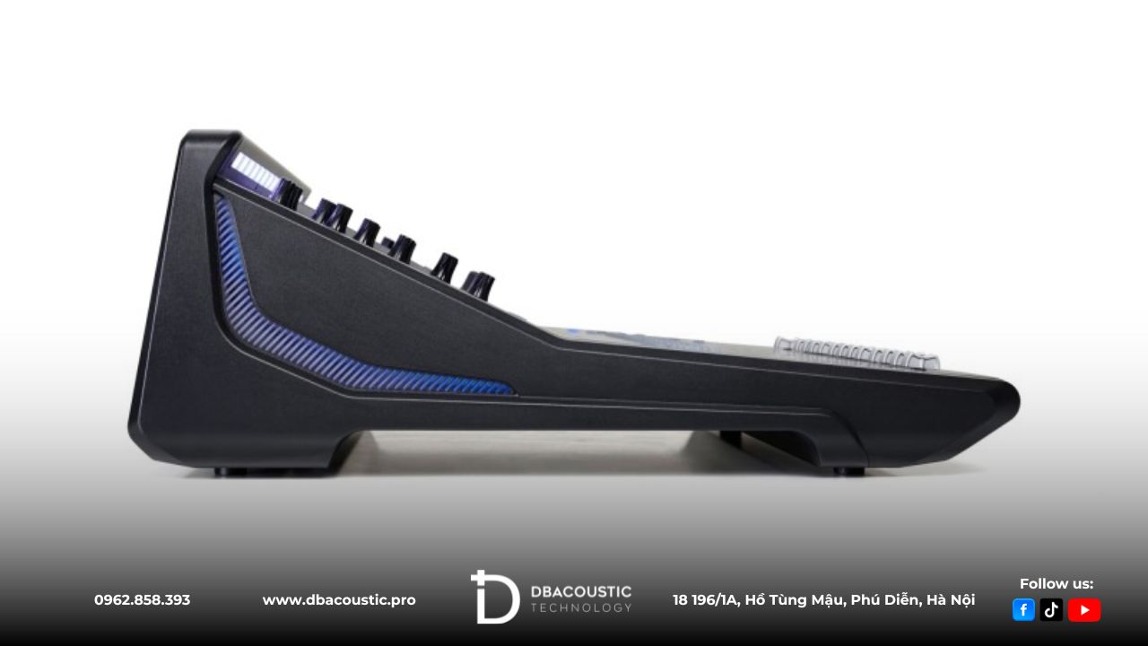 Thiết kế của mixer DBAcoustic MXR22 rất ấn tượng